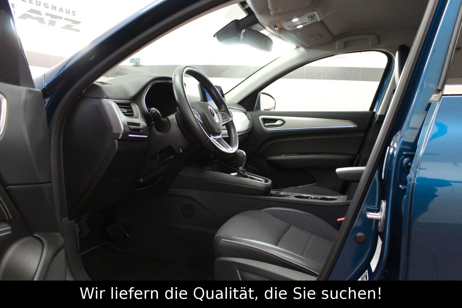 Fahrzeugabbildung Renault Arkana Mild Hybrid 140 EDC Techno