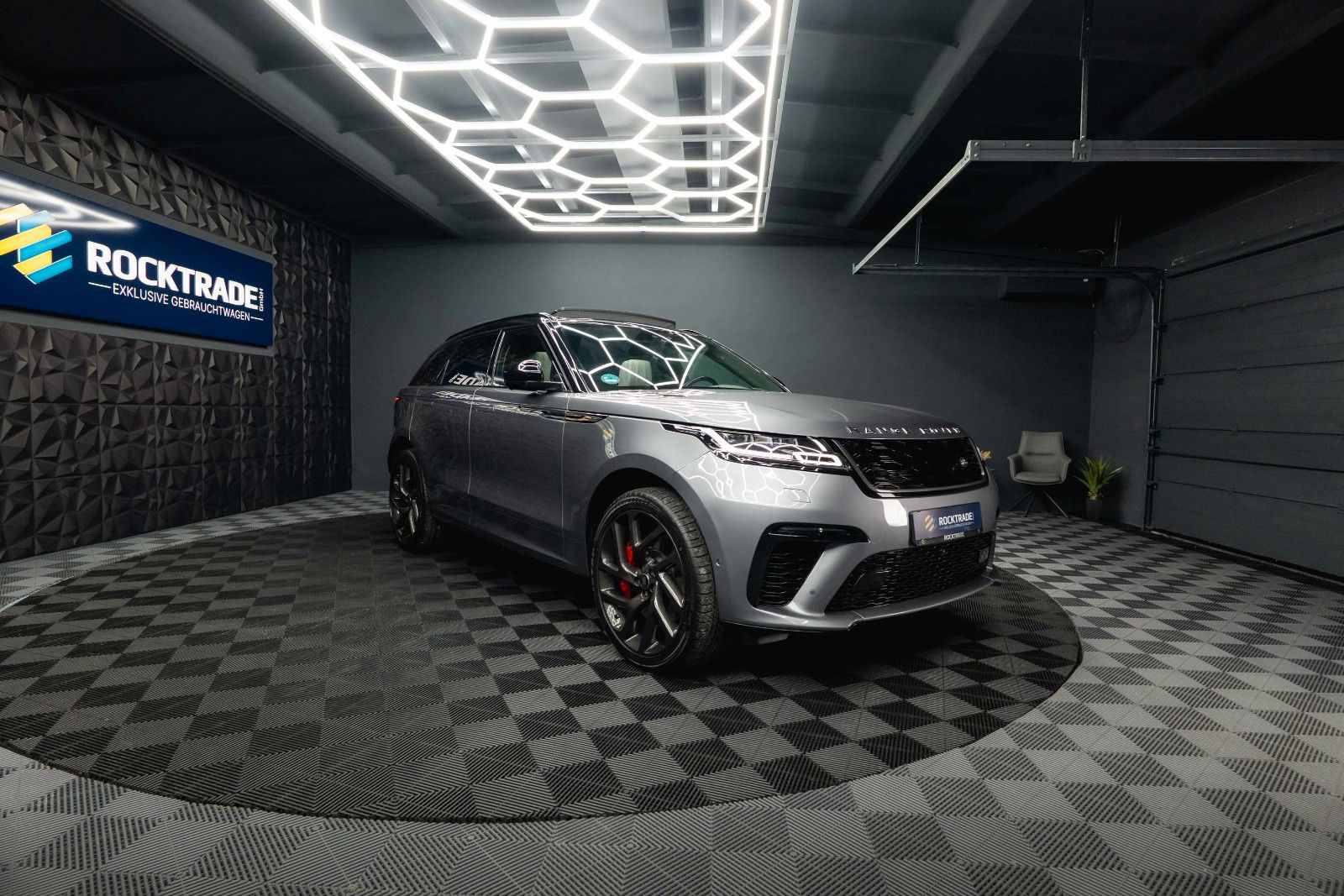 Fahrzeugabbildung Land Rover Velar SV Autobiography Dynamic Edition *ACC*19%*