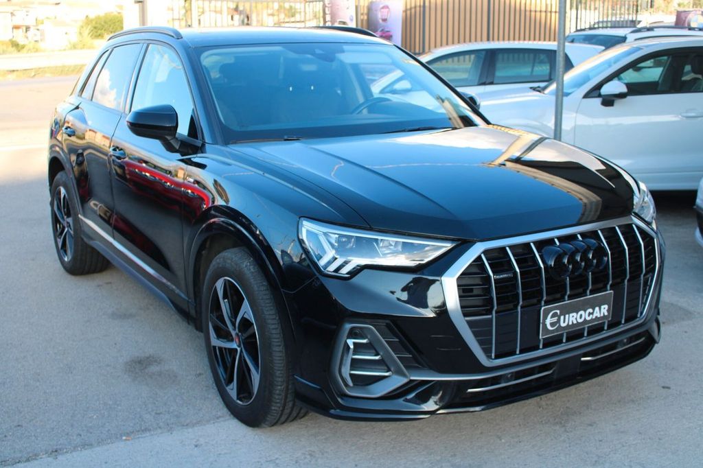 Image of Audi Q3