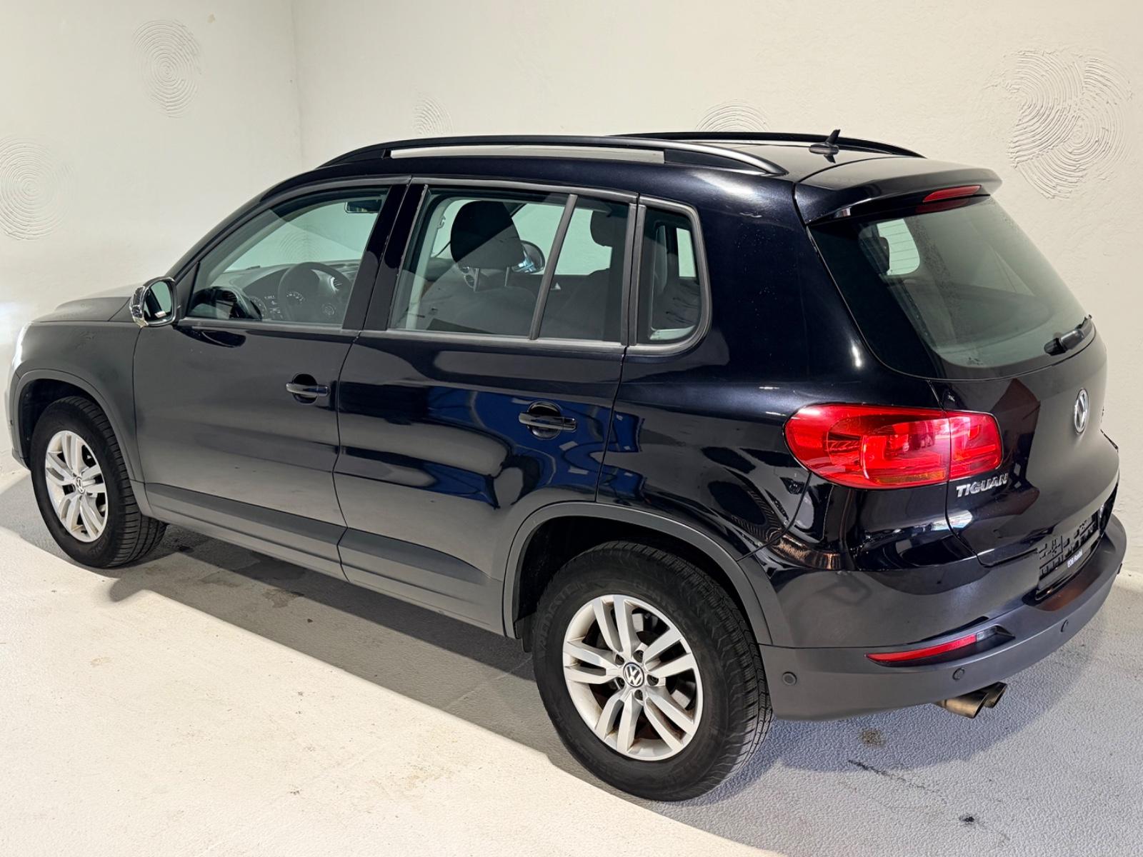 VOLKSWAGEN TIGUAN TRACK & FIELD 2.0 TSI 179ch 4MOTION BVA Toit pano Sièges chauffants Crochet attelage Historique présent - 2EME MAIN