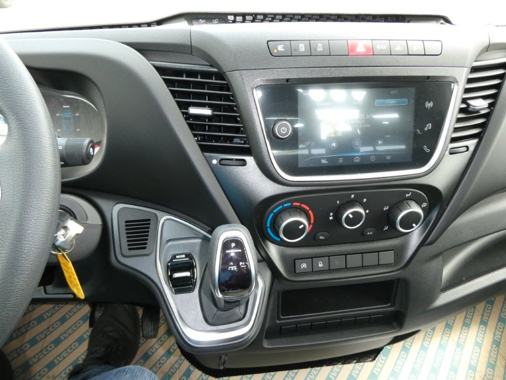 Fahrzeugabbildung Iveco Daily 35S14A8 Kipper/Standheizung/3,5ton AHK