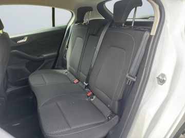 Ford Focus - 10