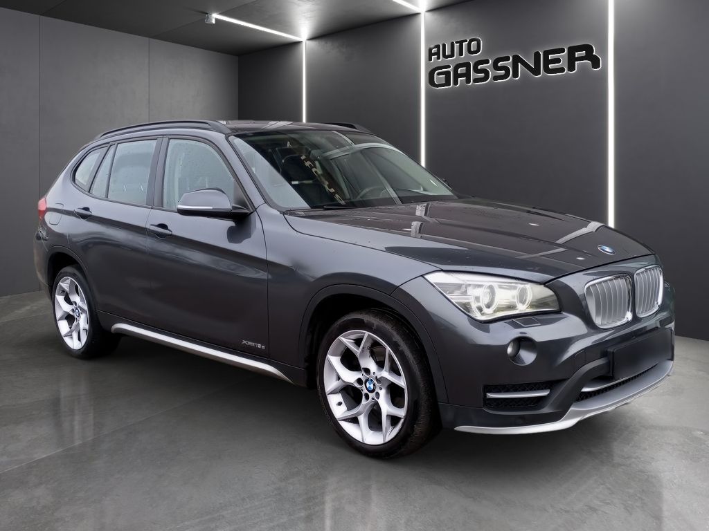Fahrzeugabbildung BMW X1 xDRIVE 18D Panoramadach