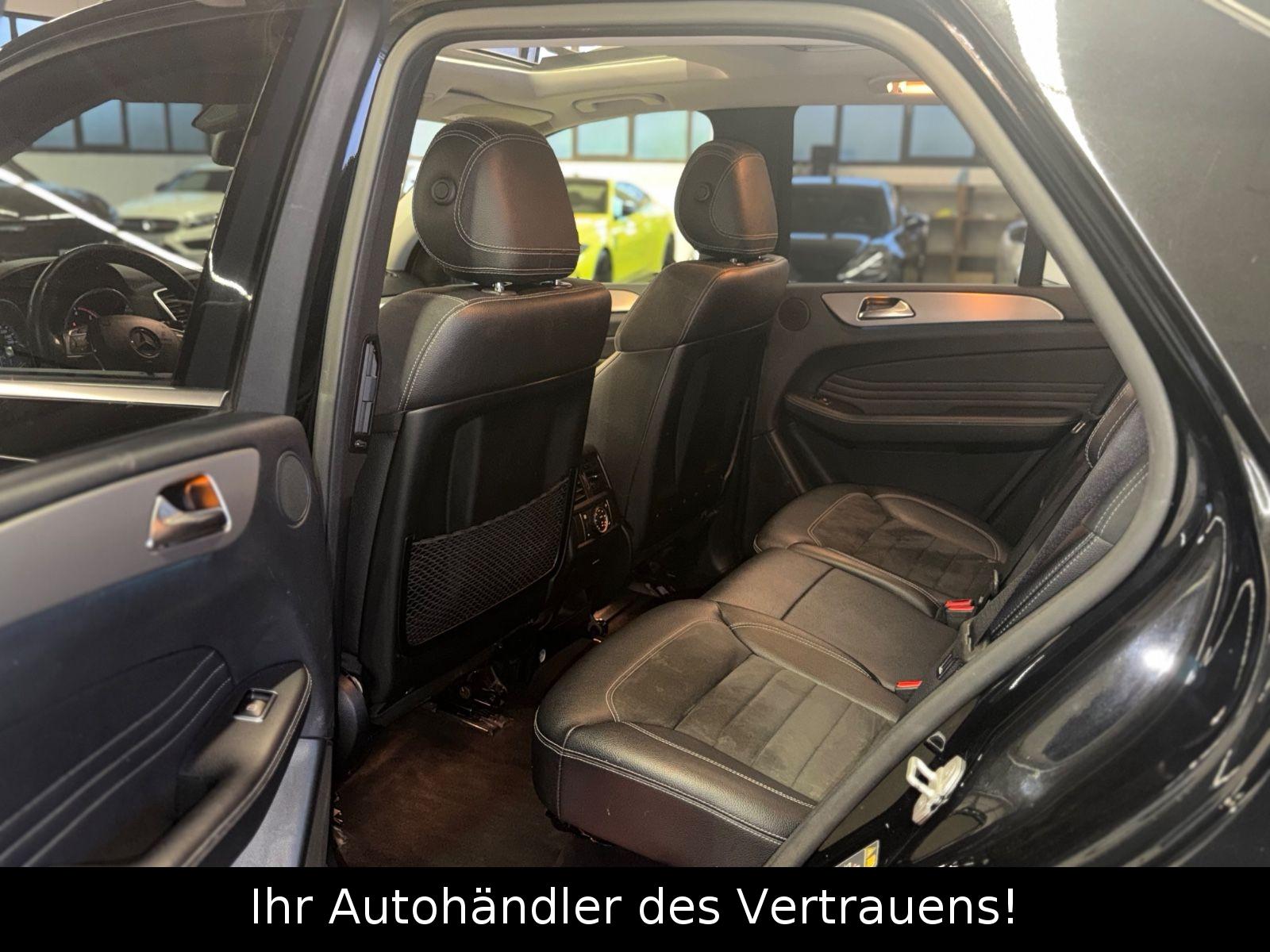 Mercedes-Benz ML 350CDI BlueTec 4Matic*Pano*DISTRONIC*AHK*NAVI