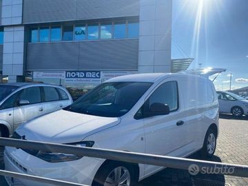 Volkswagen Caddy - 4