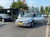 Toyota Avensis 1.8 Klima - Toyota Avensis in Bonn