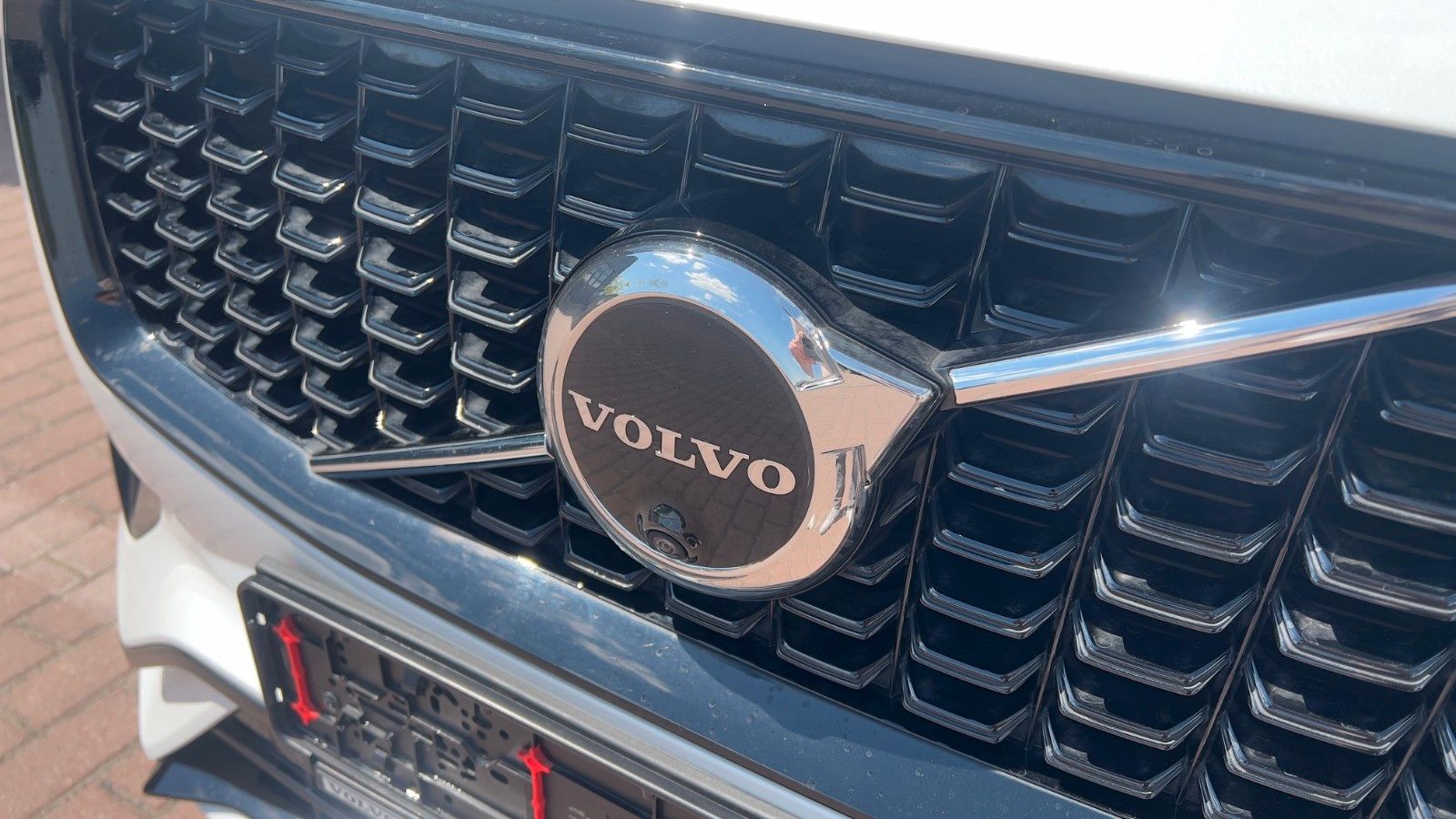 Fahrzeugabbildung Volvo XC90 B5 D AWD Ultimate Dark*B&W*HUD*LUFT*AHK*ACC