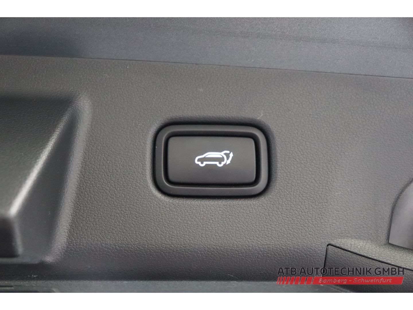 Fahrzeugabbildung Hyundai Tucson Prime PHEV 1.6 T-GDi 4WD 97,4% SOH Navi S