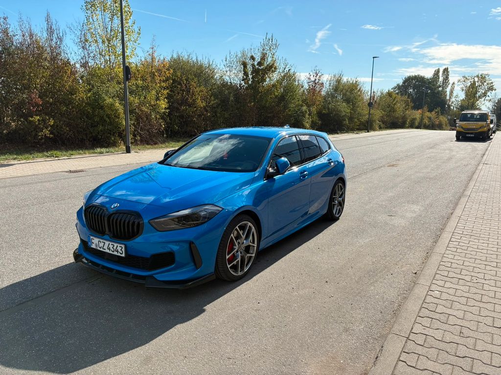 Image of BMW 128