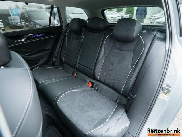 Passat Variant Elegance TDI DSG AHK 360° Panoram