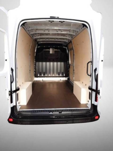 Fahrzeugabbildung Renault MASTER Kastenwagen FWD Kasten KOMFORT L3H2 3,5t