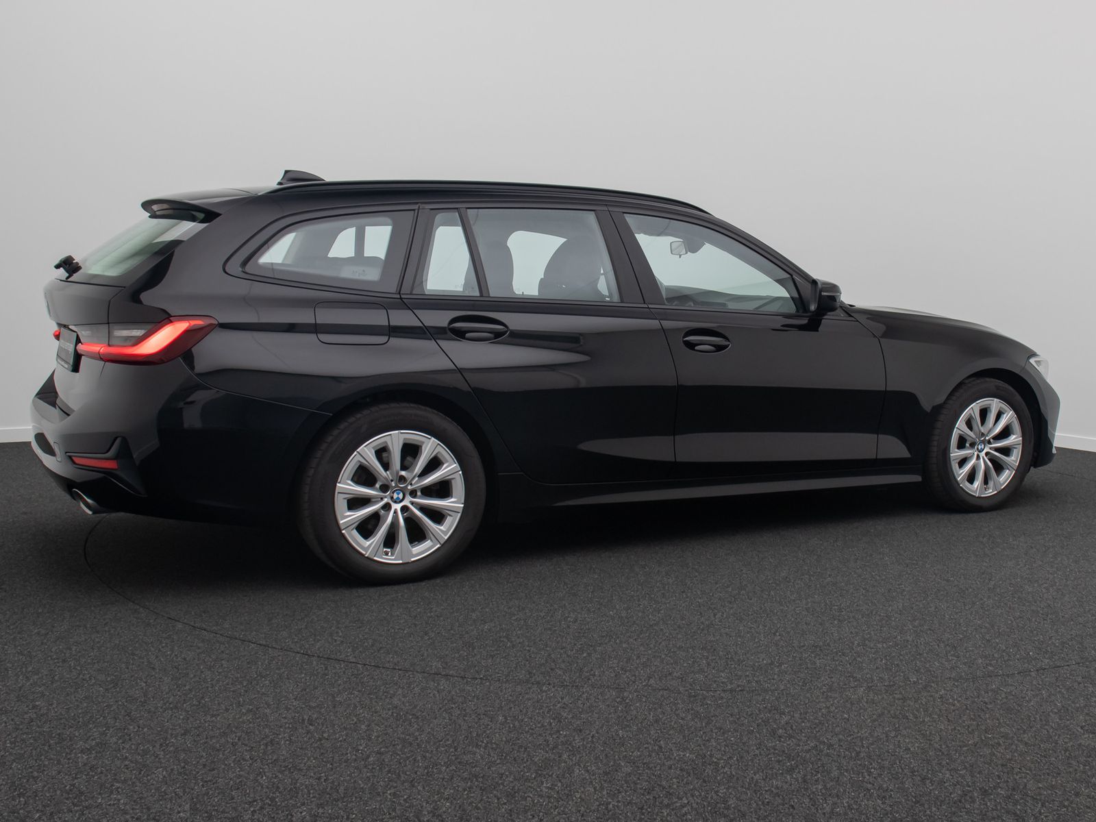 Fahrzeugabbildung BMW 320d Stop&Go Lenkradhzng LED Sportsitz M Sport
