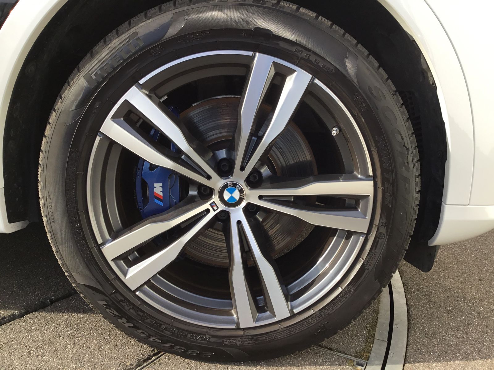 BMW X7 M60 - Bild 19