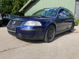 Volkswagen Passat 1.6 FSI TÜV März 2027! - Volkswagen Passat aus 2005: Kombi