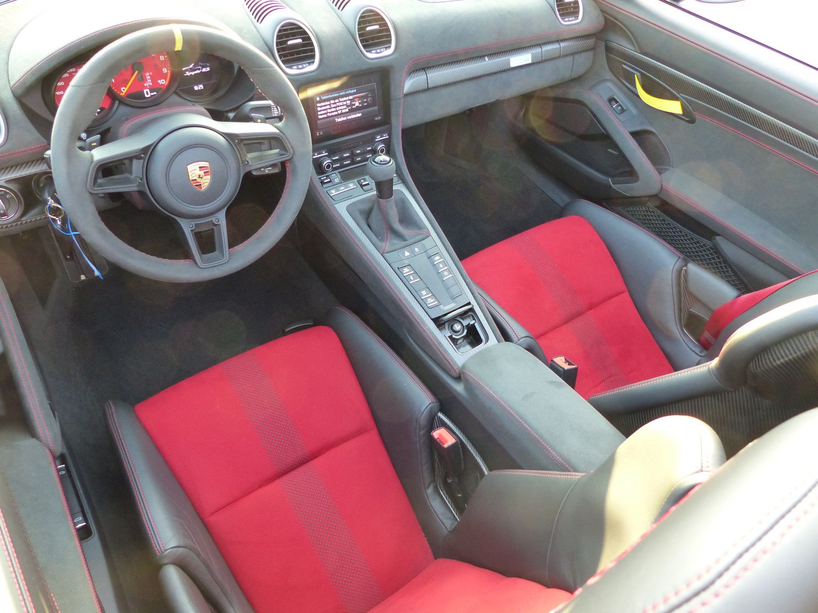 Fahrzeugabbildung Porsche 718 Boxster Spyder RS