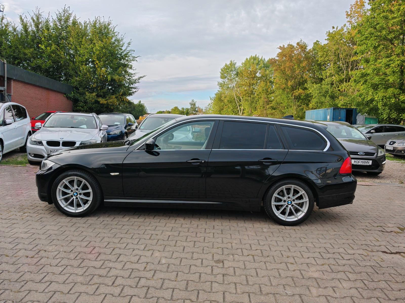 BMW 318 2011 — photo 34