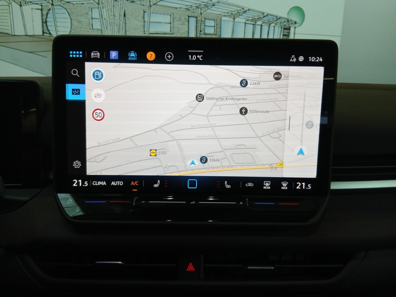 Fahrzeugabbildung Volkswagen T-Roc Life 1.5 eTSI DSG + ACC +LED+Navi +Keyless