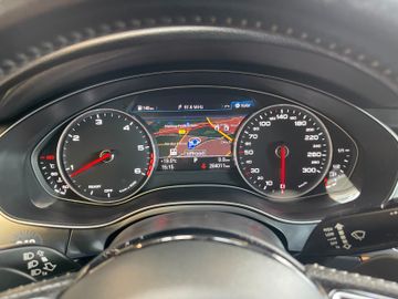 Audi A6 Avant 3.0 TDI quattro *PANO*ALCANTARA*S-LINE*