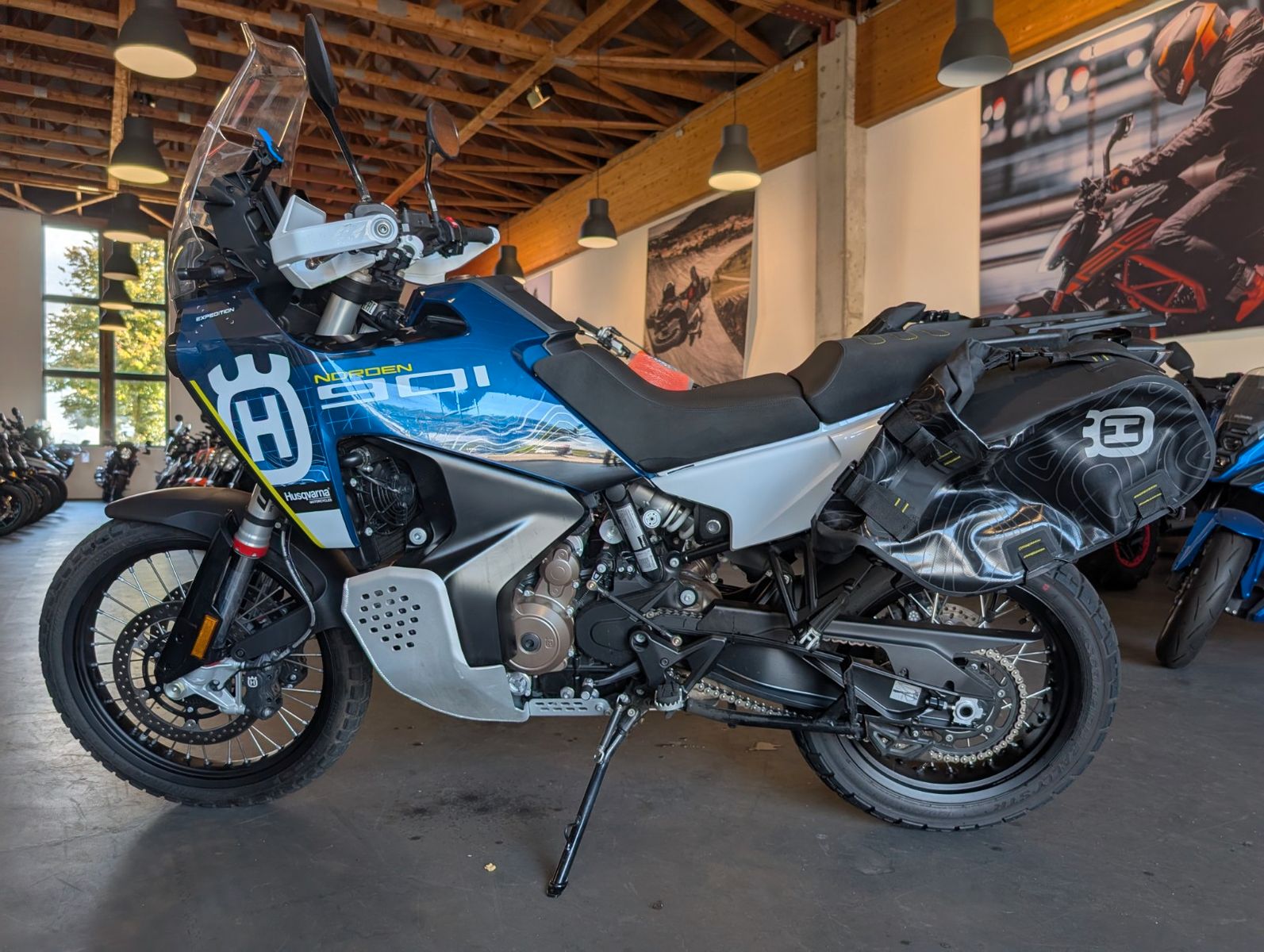 Fahrzeugabbildung Husqvarna NORDEN 901 EXPEDITION *WIE NEU* *SERVICE NEU*