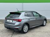 Skoda 95PS TOP Selection KESSY SHZ KAMERA+PDC LM15"AHK - Skoda Fabia Jahreswagen