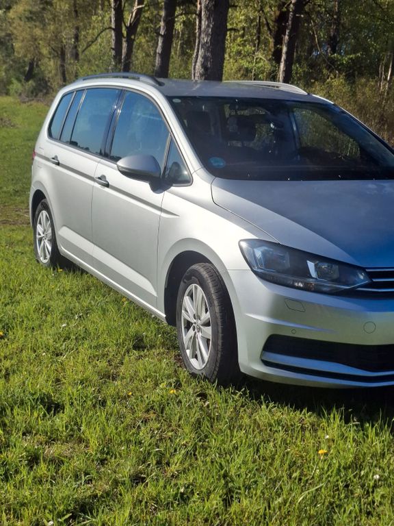Image of Volkswagen Touran