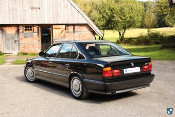 صورة 3 لـ 1990 BMW M5