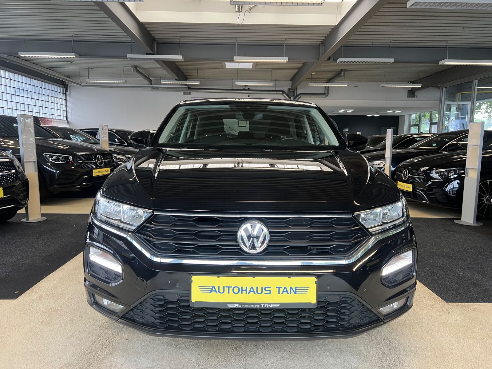 Fahrzeugabbildung Volkswagen T-Roc TDI *NAVI* CAR-PLAY *