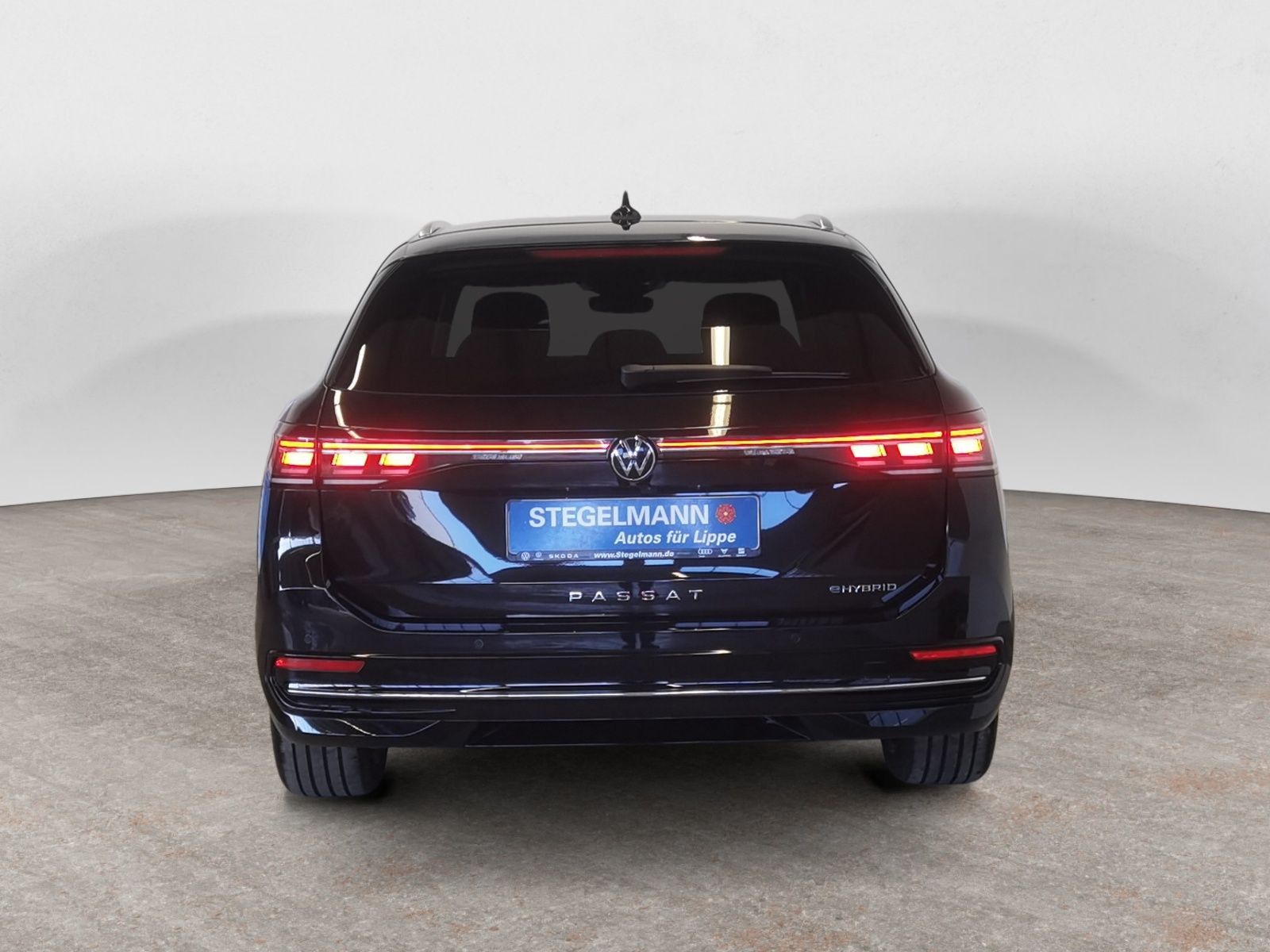 Volkswagen Passat Elegance 1,5 l eHybrid OPF 6-Gang-Doppelk foto 4