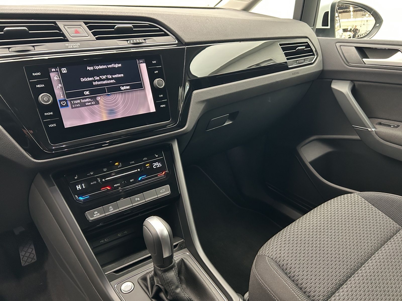 Volkswagen Touran - Bild 6