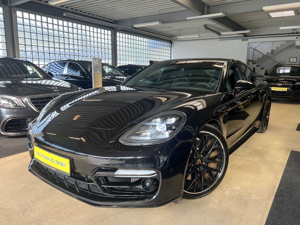 Image of Porsche Panamera