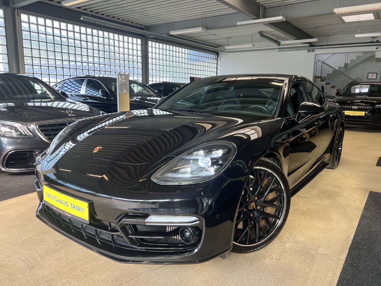 Fahrzeugabbildung Porsche Panamera GTS