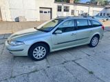 Renault Laguna Grandtour Privilege 1.8 16V Expression - Renault Laguna aus 2001: Privilege