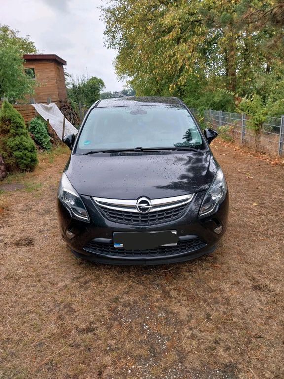 Image of Opel Zafira Tourer