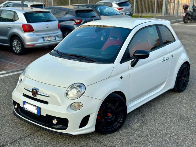 Abarth 500 1.4 Turbo T-Jet ESSESSE 160CV LIBRETT