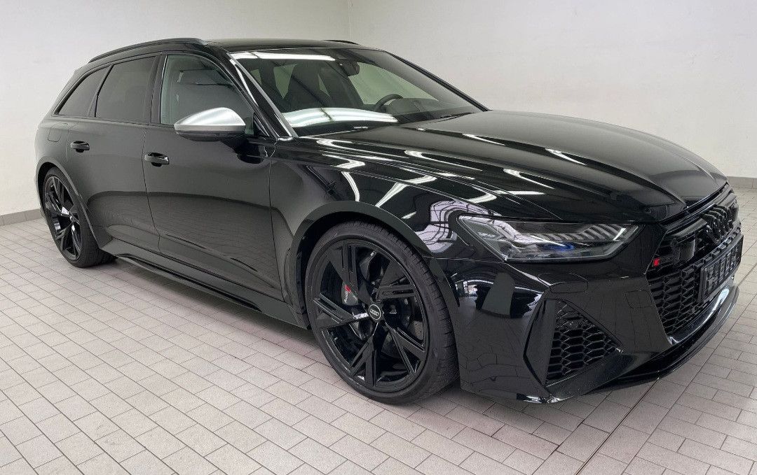AUDI RS6 Avant ESSENTIAL-V MAX 305-KERAMIK-PANO-LASER