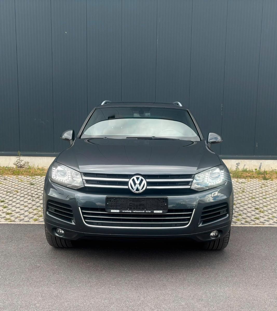 VOLKSWAGEN TOUAR V6 TDI BMT EDITION 204ch - 4X4 - TOIT PANORAMIQUE - CUIR NAPPA - SIÈGES CHAUFFANTS - BI-XÉNON