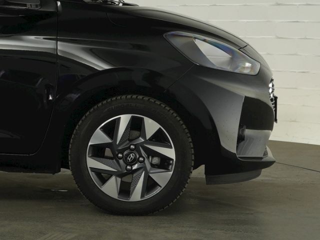 i10 FACELIFT TREND AT+NAVI+RÜCKFAHRKAMERA+SITZ-/
