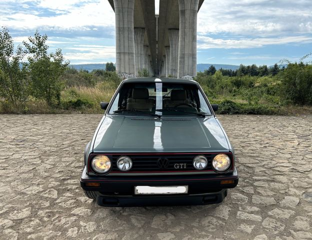 Volkswagen Golf GTI - renoviert mit H-Zulassung