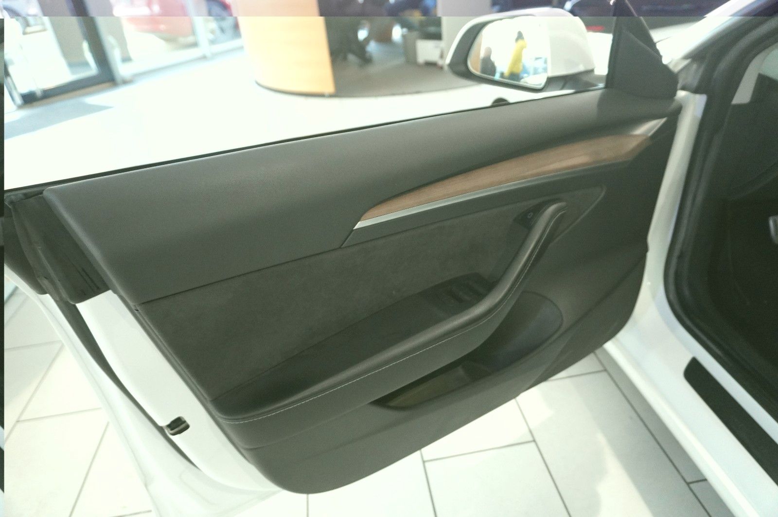 Fahrzeugabbildung Tesla Model 3 PERFORMANCE DUAL-MOTOR NAVI/LED/PILOT+