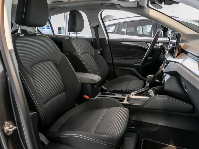 Ford Focus 1.0 Titanium X Intelligent Drive Assist