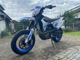 Husqvarna 701 Supermoto - HUSQVARNA 701 SUPERMOTO
