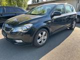 Kia cee'd / Ceed 1.4 Navi Klimaa-Kamera Orig-Km - Kia aus 2012: Cee D