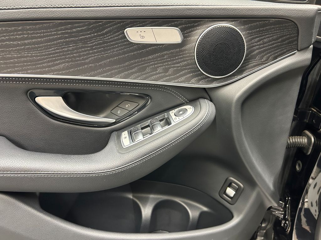 Mercedes-Benz GLC 250 GLC250 9G 4M *NIGHT*LUXURY*STANDHZ*PANO*DAB*