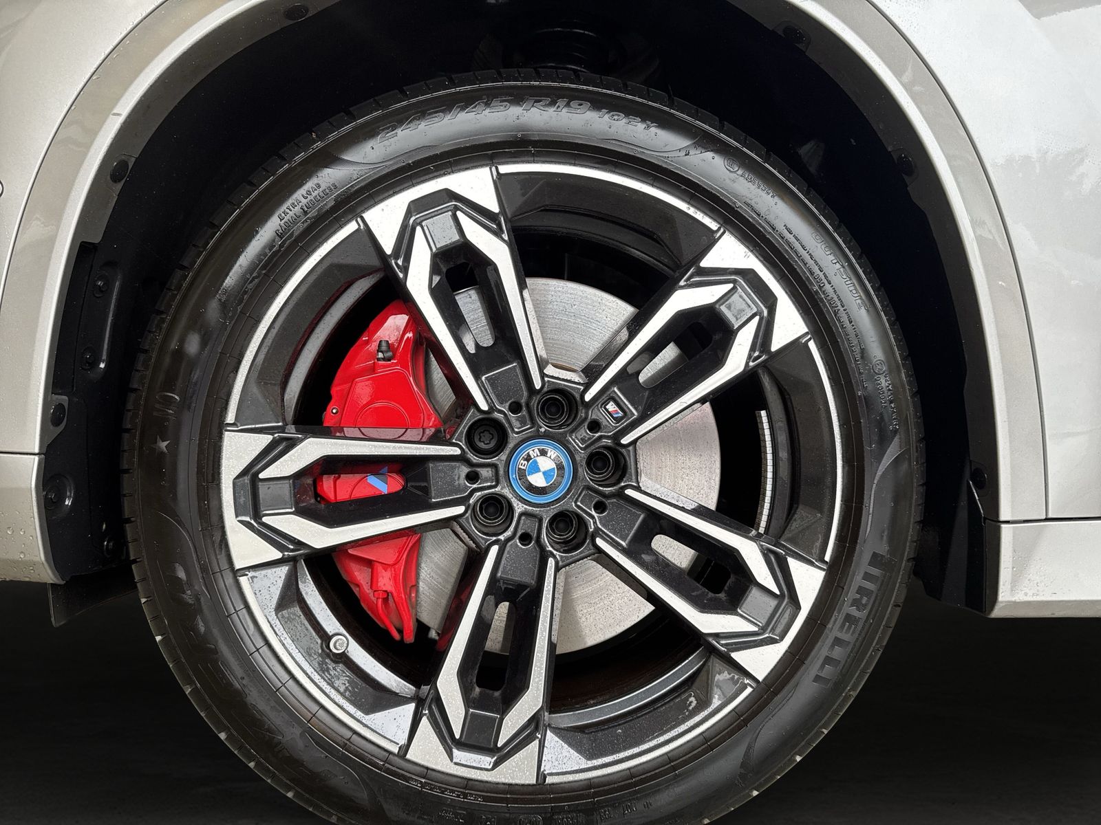 BMW iX1 - Bild 17