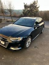 Audi A4 Avant 35 TFSI S tronic adv. | 8-fach bereift - Audi A4: 8b