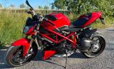 Ducati Streetfighter 848 - DUCATI 848