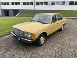 Mercedes-Benz Mercedes Benz W123 230E 75.600km - Mercedes-Benz 230: W123 230e