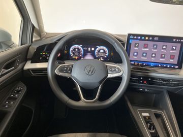 Volkswagen Golf - 6
