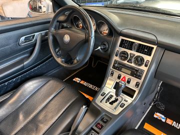 MYAUTOCENTER – Gebraucht- und Jahreswagen mit Werkstattservice in Pfaffenhofen Mercedes-Benz SLK 230 Kompressor ""1.HAND*KLIMA*LEDER*SZHZ*