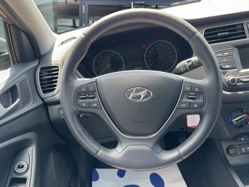 Hyundai i20 Trend 1.0 T-GDI °Klima°SHZ°NSW°PDC°Tempomat°